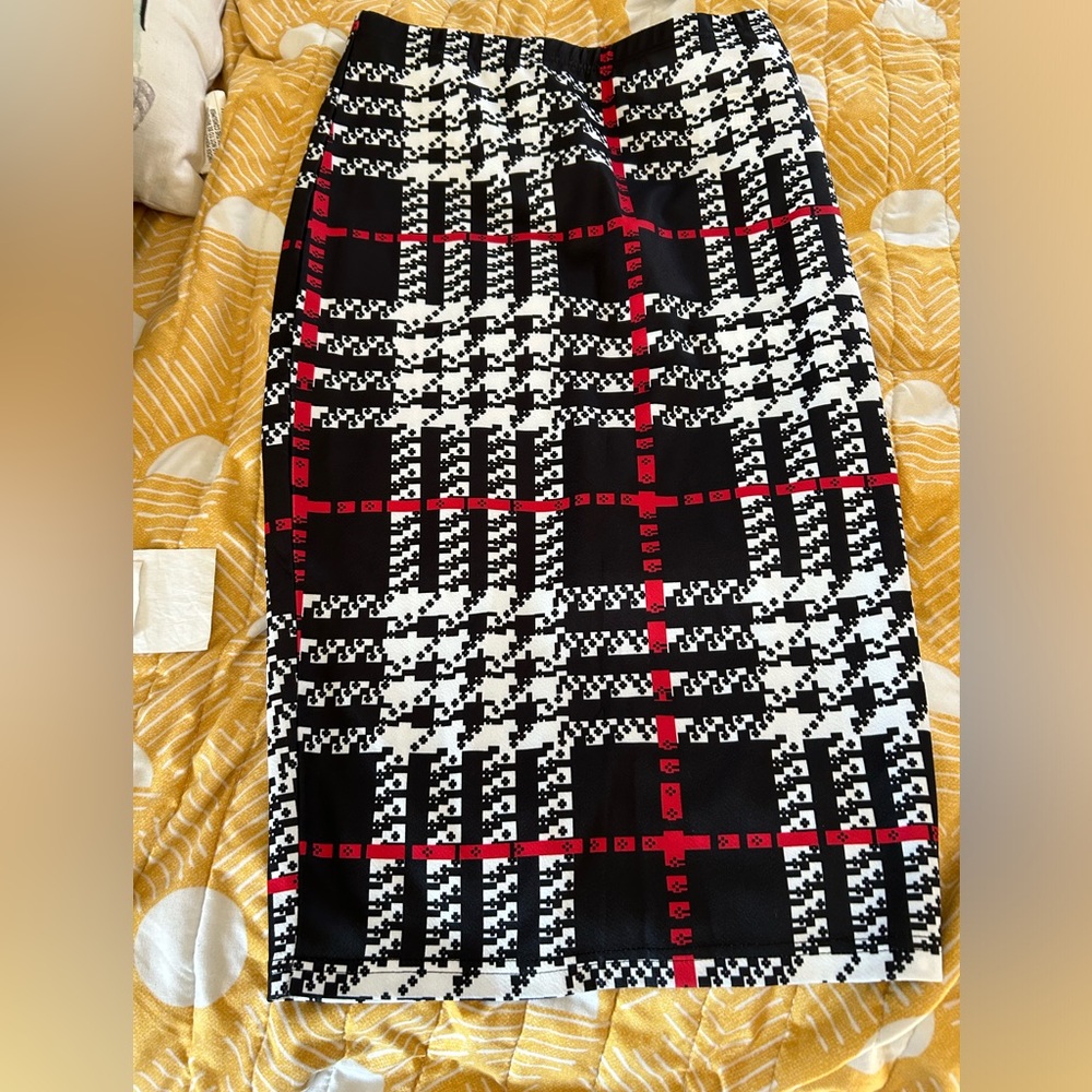 Pencil skirt
